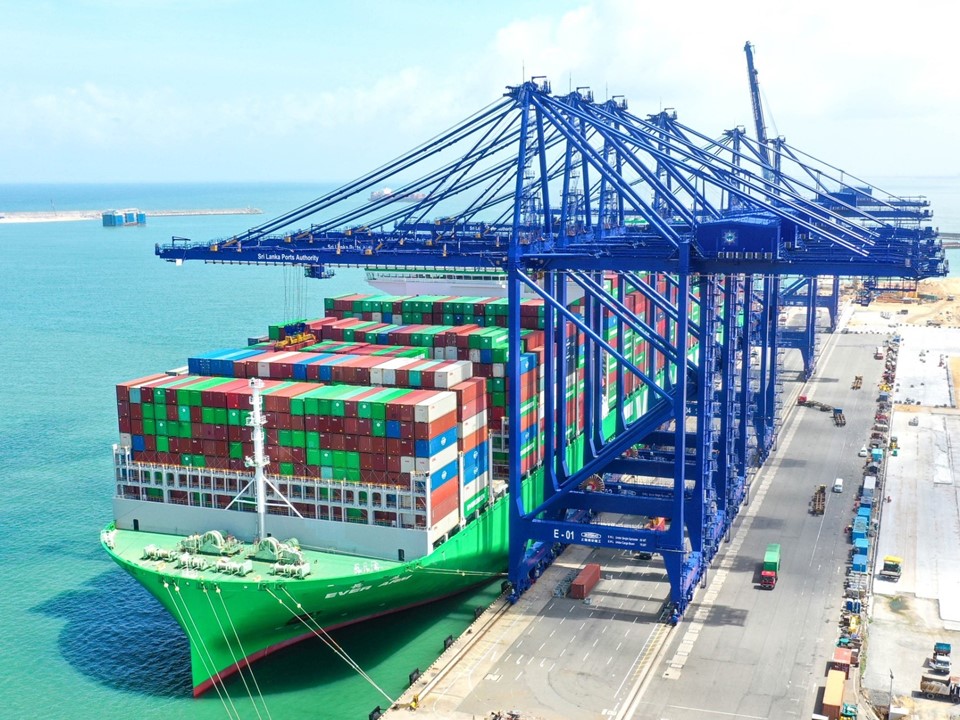 MV EVER ARM Makes Inaugural Call at Colombo East Container Terminal – BusinessNews.LK