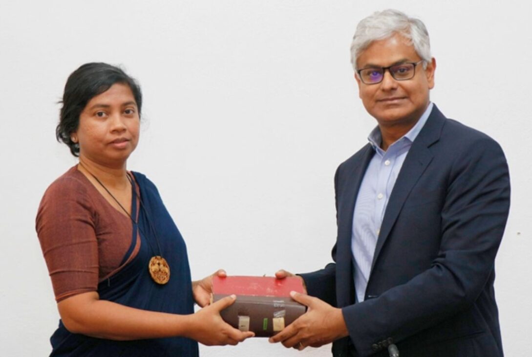 Ceylon Chamber Hands Over 180 Years of Commercial Records to National Archives