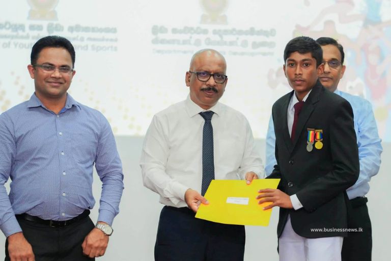 1,500 School Athletes Receive Rs. 100,000 Support Under Kreeda Shakthi