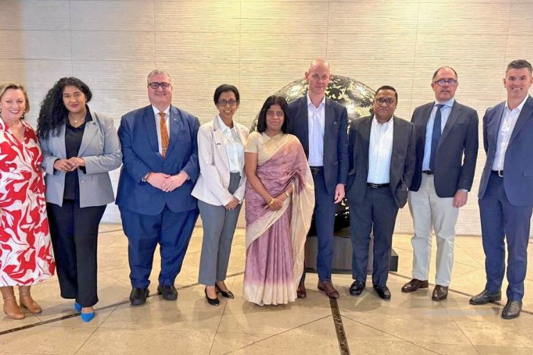 Foreign Minister Vijitha Herath Discusses Expanding Trade Relations with Australia