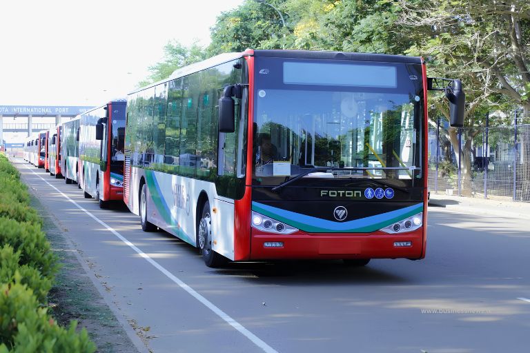Metro Bus Passengers Can Now Track Buses Through LMT GO App