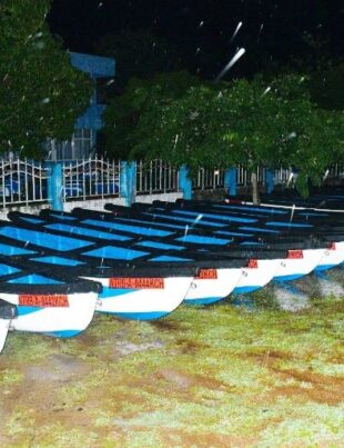 19 Fishermen Affected by Ditwah Receive Boats in Kilinochchi
