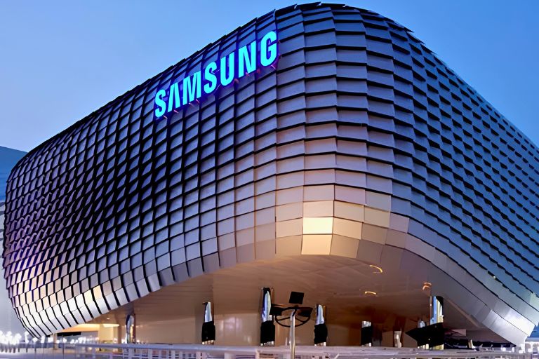 Samsung Forecasts Nearly Nine-Fold Profit Surge as AI Chip Demand Soars